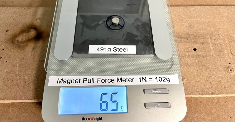 One magnet has a pull force of 65 g